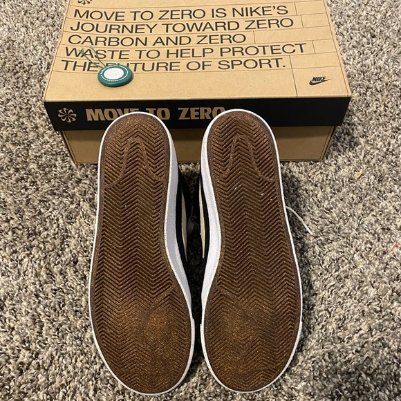 Nike blazer mid 77- Pomegranate - Picture 4 of 5